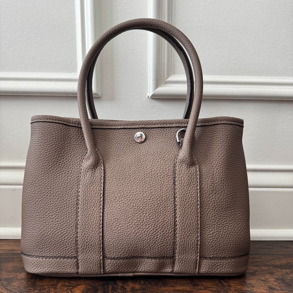 Leather Handbag Small Tote Taupe Silver Horse Carriage Taupe Logo